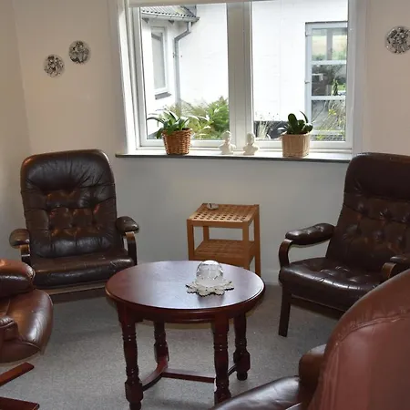 Henne Ferie Penzion Hennebjerg