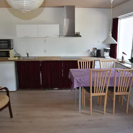 Pensionat Henne Strand Ferie 2*