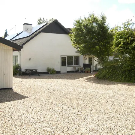 Henne Ferie Penzion 2*