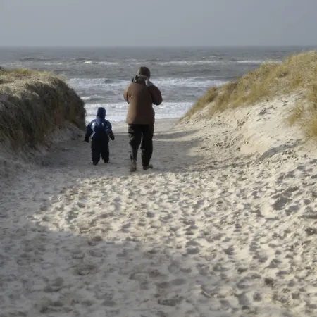 Henne Strand Ferie Guest house Hennebjerg