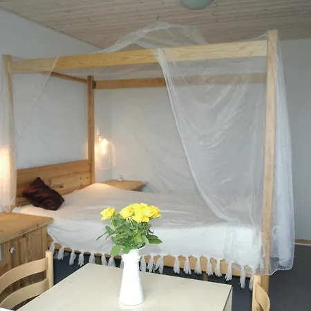 Henne Strand Ferie Pensionat 2*